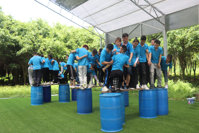 珠海欣拓拓展训练,珠海拓展动态，珠海拓展公司新闻